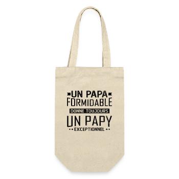 Ein großartiger Vater gibt einen außergewöhnlichen Opa - Geschenkbeutel für Flaschen - Natur - Vorne