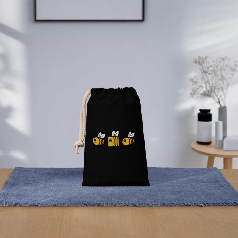 bee different comic bee Closable cotton gift bag (14x20cm)