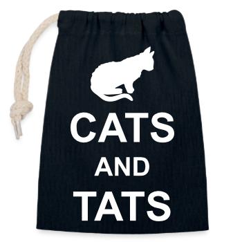 cats and tats Zitat - Verschließbarer Geschenkbeutel aus Baumwolle (14x20cm) - Navy - Vorne