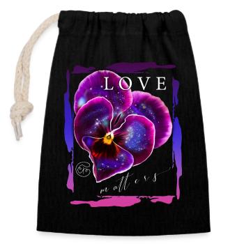 Love matters Valentine's day romantic saying - Closable cotton gift bag (14x20cm) - black - Front