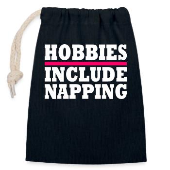 Hobbies include napping - Verschließbarer Geschenkbeutel aus Baumwolle (14x20cm) - Navy - Vorne