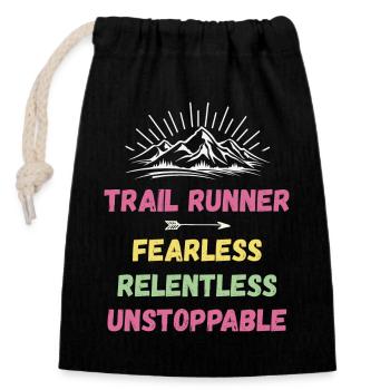 Coureur de trail - Intrépide. Implacable. Imparable. - Sac cadeau en coton avec cordon (14 x 20 cm) - noir - Devant