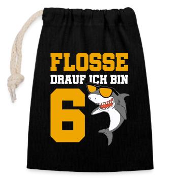 6 Years Shark Birthday Motif Boys Gift - Closable cotton gift bag (14x20cm) - black - Front