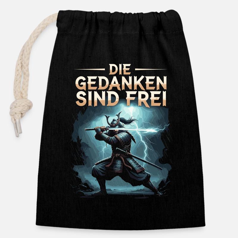 Thoughts Are Free Samurai Warrior Saying - Closable cotton gift bag (14x20cm) - black