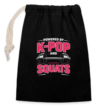 Powered By K Pop And Squats - Verschließbarer Geschenkbeutel aus Baumwolle (14x20cm) - Schwarz - Vorne