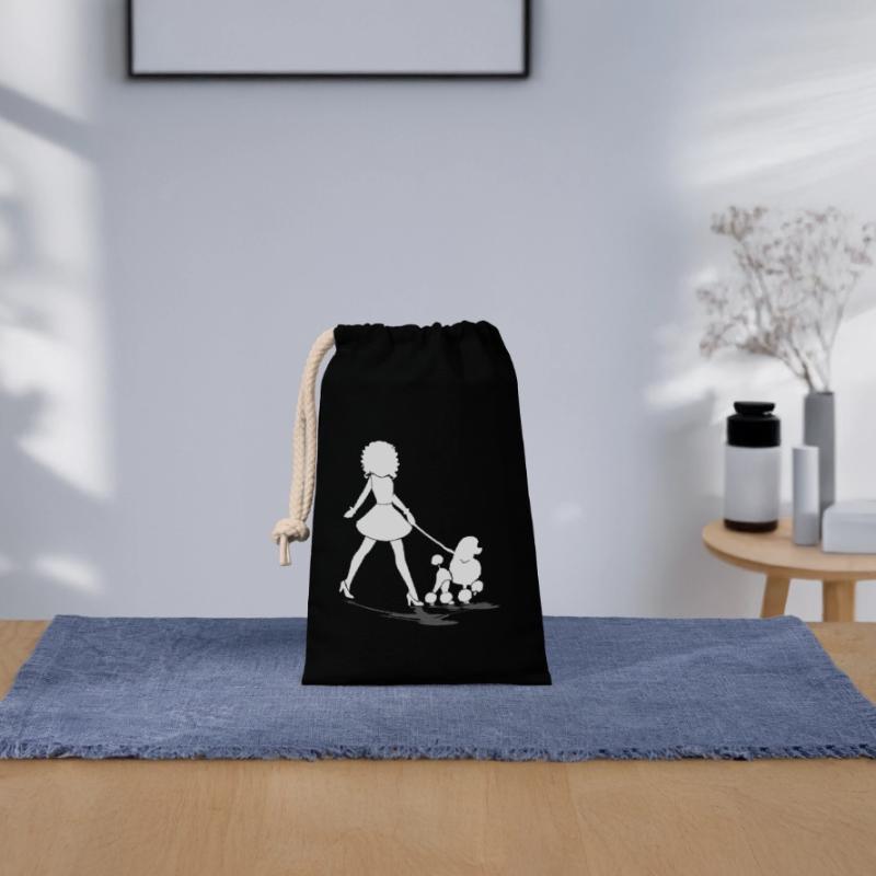 Chien avec caniche Sac cadeau en coton avec cordon (14 x 20 cm)
