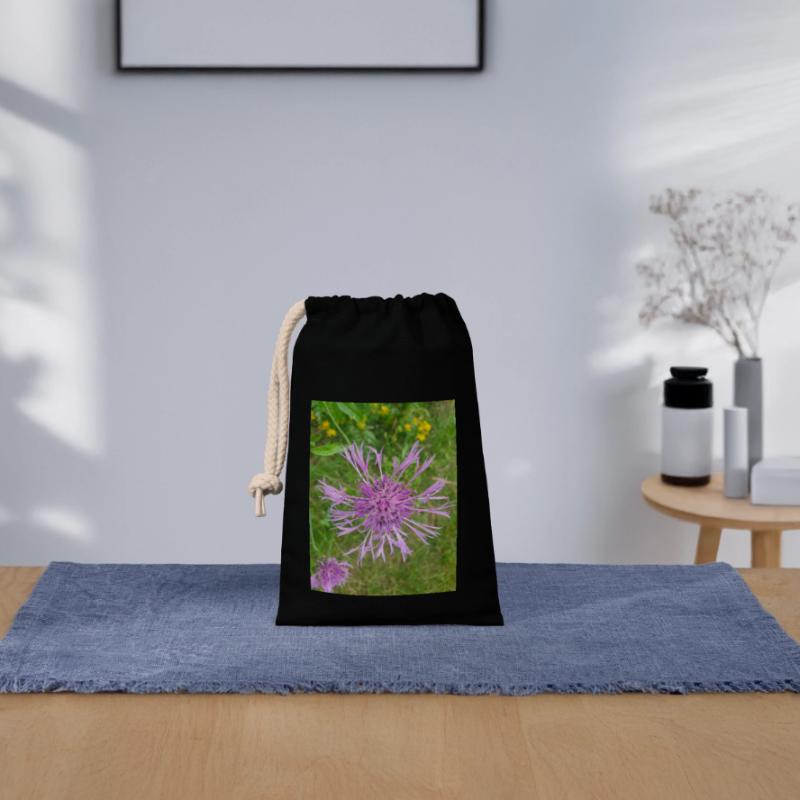 greater knapweed also centaurea Centaurea scabiosa Closable cotton gift bag (14x20cm)