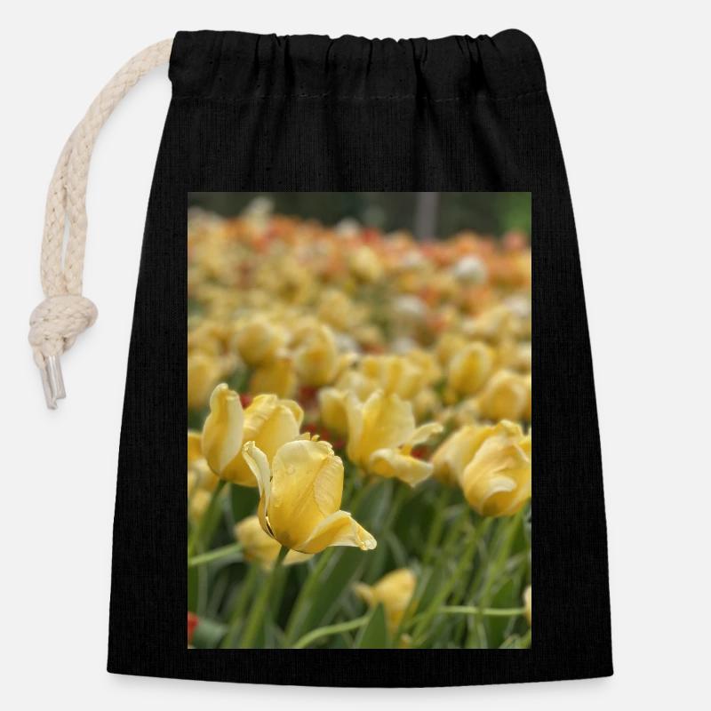 Tulip Sea yellow - Closable cotton gift bag (14x20cm) - black