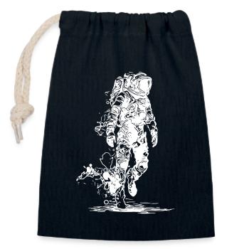Astronaut der über Mond Staub spazieren geht - Verschließbarer Geschenkbeutel aus Baumwolle (14x20cm) - Navy - Vorne