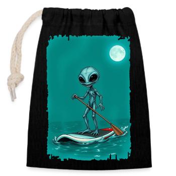 Alien on a Stand up Paddle Board 1 - Verschließbarer Geschenkbeutel aus Baumwolle (14x20cm) - Schwarz - Vorne