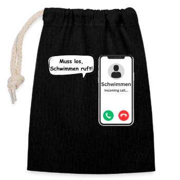 Swimming Calls - Sports Saying - ApriNoeScor - Closable cotton gift bag (14x20cm) - black - Front