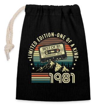 1981 Vintage Born Vintage Retro Birthday - Closable cotton gift bag (14x20cm) - black - Front