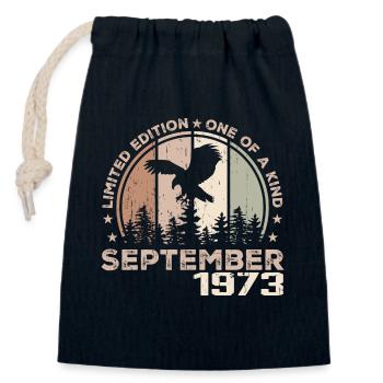 Incomparable depuis septembre 1973 51 Anniversaire - Sac cadeau en coton avec cordon (14 x 20 cm) - bleu marine - Devant