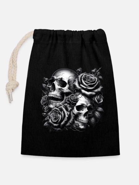 Crânes et roses - Sac cadeau en coton avec cordon (14 x 20 cm) - noir