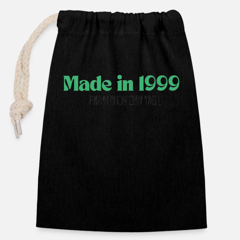 Made in 1999 - Perfection since day 1 - Closable cotton gift bag (14x20cm) - black