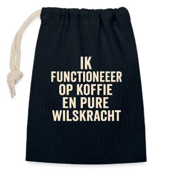 Coffee and Willekracht Quote - Closable cotton gift bag (14x20cm) - navy - Front