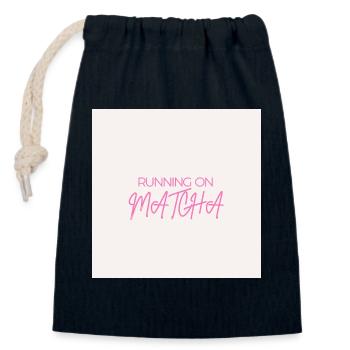 "RUNNING ON MATCHA" Graphic Tee Design - Sac cadeau en coton avec cordon (14 x 20 cm) - bleu marine - Devant