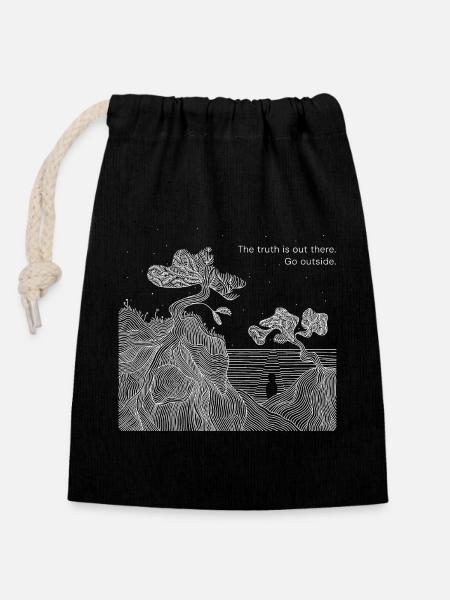 vérité cosmique - Sac cadeau en coton avec cordon (14 x 20 cm) - noir