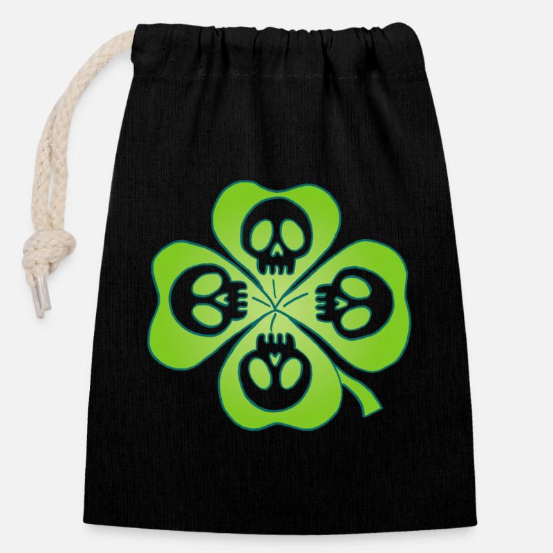Têtes de mort et trèfle à quatre feuilles - Sac cadeau en coton avec cordon (14 x 20 cm) - noir