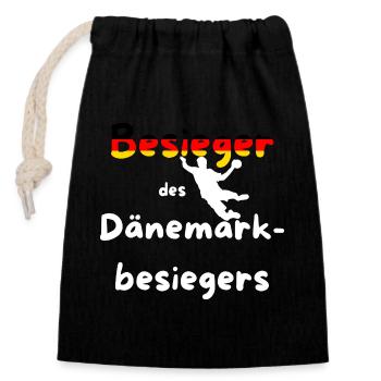 Defeater of DenmarkDefeater Handball European Championship 2026 - Closable cotton gift bag (14x20cm) - black - Front