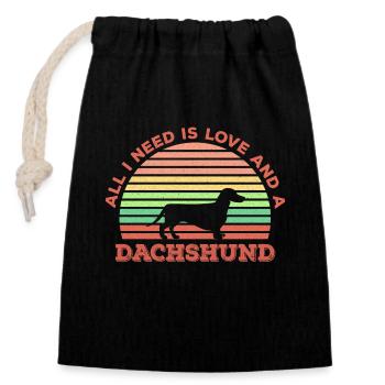 All I Need Is Love And A Dachshund, T-Shirt - Verschließbarer Geschenkbeutel aus Baumwolle (14x20cm) - Schwarz - Vorne