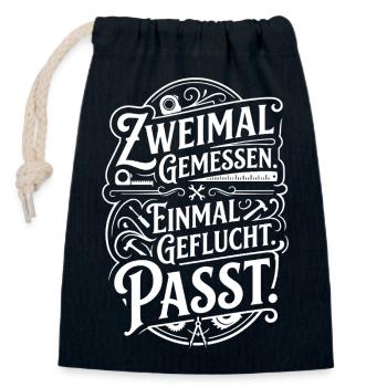 Zweimal gemessen einmal geflucht - Verschließbarer Geschenkbeutel aus Baumwolle (14x20cm) - Navy - Vorne