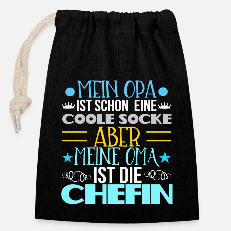 Opa und Oma - Verschließbarer Geschenkbeutel aus Baumwolle (14x20cm) - Schwarz