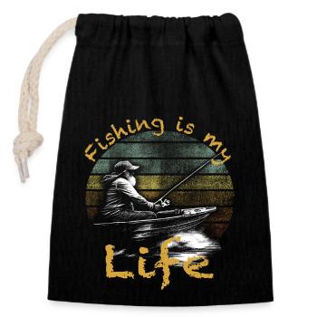 Fishing is my life - Verschließbarer Geschenkbeutel aus Baumwolle (14x20cm) - Schwarz - Vorne