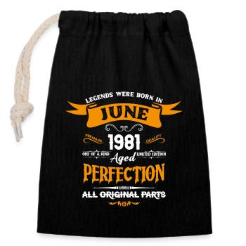 Legends Were Born In June 1981 - Closable cotton gift bag (14x20cm) - black - Front