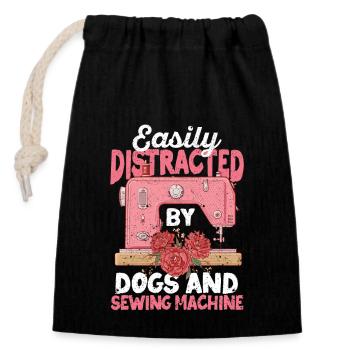 Facilement distrait par les chiens et la machine à coudre Closer - Sac cadeau en coton avec cordon (14 x 20 cm) - noir - Devant