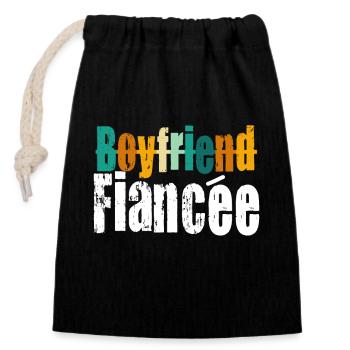 Couple Engagement Engaged Men Funny Fiancee - Closable cotton gift bag (14x20cm) - black - Front
