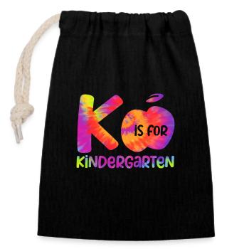 K is for Kindergarten Teacher Tie Dye 100. - Closable cotton gift bag (14x20cm) - black - Front