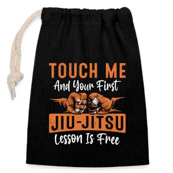 Touch me and your first Jiu-Jitsu Lesson is free - Verschließbarer Geschenkbeutel aus Baumwolle (14x20cm) - Schwarz - Vorne