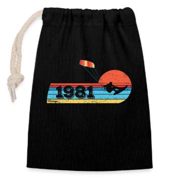 Kitesurfing Birthday Born in 1981 - Closable cotton gift bag (14x20cm) - black - Front