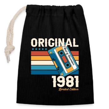 42nd Birthday Cassette December Vintage 1981 - Closable cotton gift bag (14x20cm) - black - Front