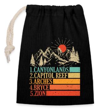 Explorez les montagnes des parcs nationaux de l’Utah - Sac cadeau en coton avec cordon (14 x 20 cm) - noir - Devant