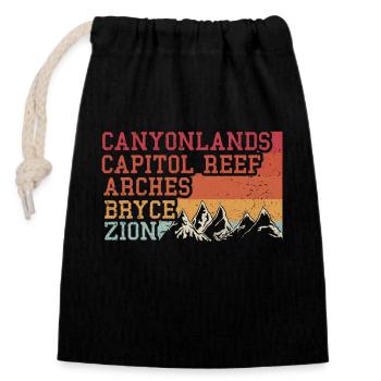 Explorez les montagnes des parcs nationaux de l’Utah - Sac cadeau en coton avec cordon (14 x 20 cm) - noir - Devant
