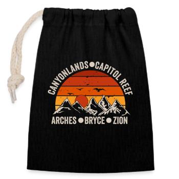 Explorez les montagnes des parcs nationaux de l’Utah - Sac cadeau en coton avec cordon (14 x 20 cm) - noir - Devant