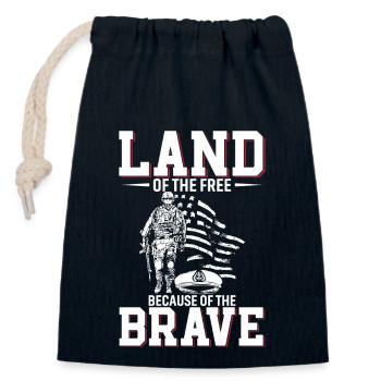 Land Of The Free, Because Of The Brave. - Closable cotton gift bag (14x20cm) - navy - Front