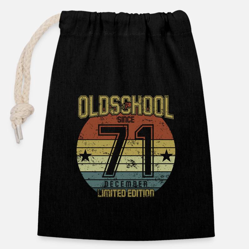 December 1971 - Geburtstag im Dezember Oldschool - Verschließbarer Geschenkbeutel aus Baumwolle (14x20cm) - Schwarz