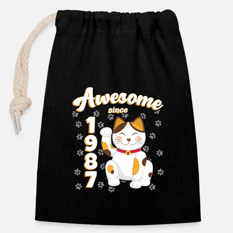 1987 Birthday Awesome since Cat Maneki neko - Closable cotton gift bag (14x20cm) - black