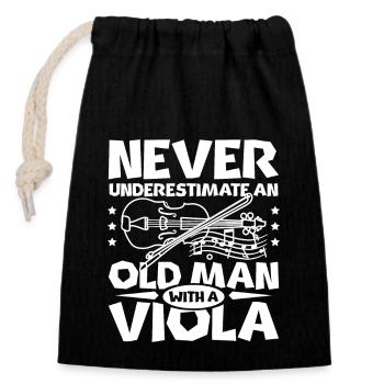 Never underestimate an old man with a Viola - Verschließbarer Geschenkbeutel aus Baumwolle (14x20cm) - Schwarz - Vorne