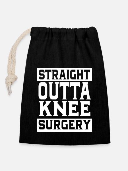 Knie Operation - Verschließbarer Geschenkbeutel aus Baumwolle (14x20cm) - Schwarz