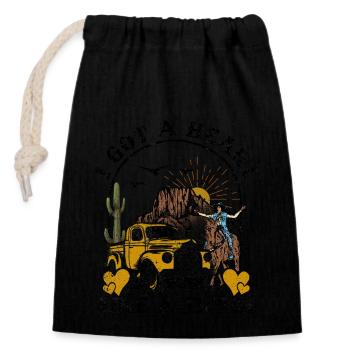 I Got A Heart Like A Truck - Closable cotton gift bag (14x20cm) - black - Front