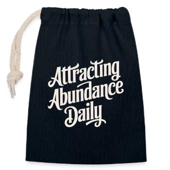 Daily Abundance Attract Manifest Quote - Closable cotton gift bag (14x20cm) - navy - Front