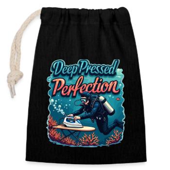 Extreme Ironing Competitive Funny - Closable cotton gift bag (14x20cm) - black - Front
