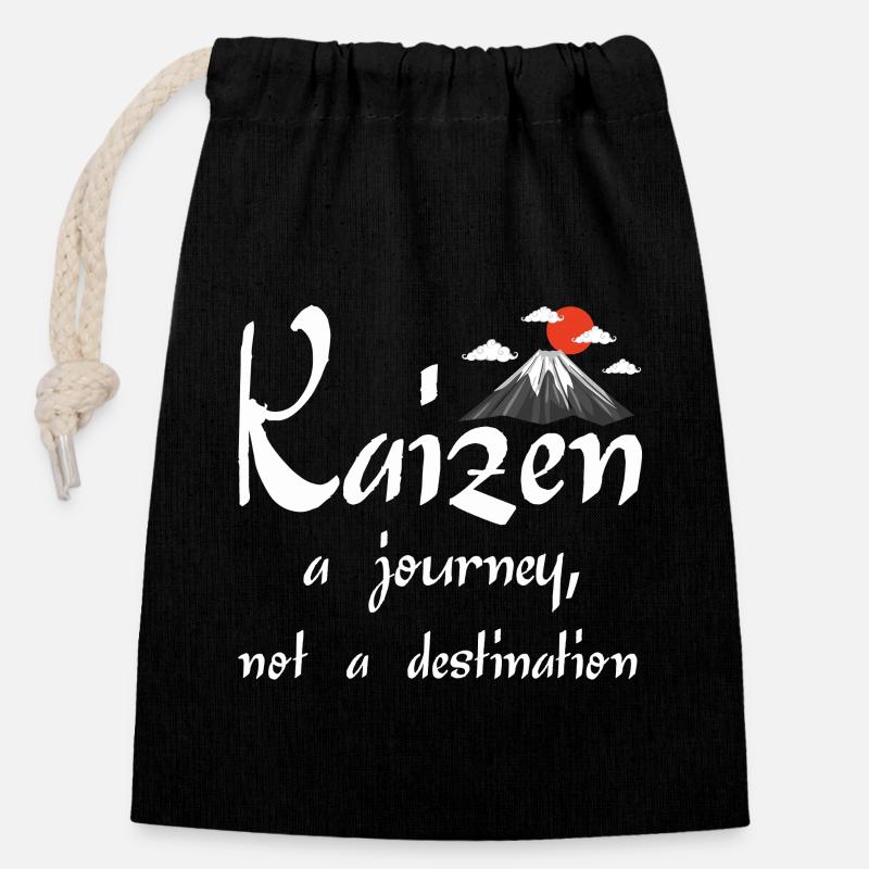 Kaizen : un voyage, pas une destination - Sac cadeau en coton avec cordon (14 x 20 cm) - noir
