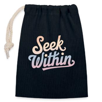 Inspiriere Spiritualität: Seek Within - Verschließbarer Geschenkbeutel aus Baumwolle (14x20cm) - Navy - Vorne
