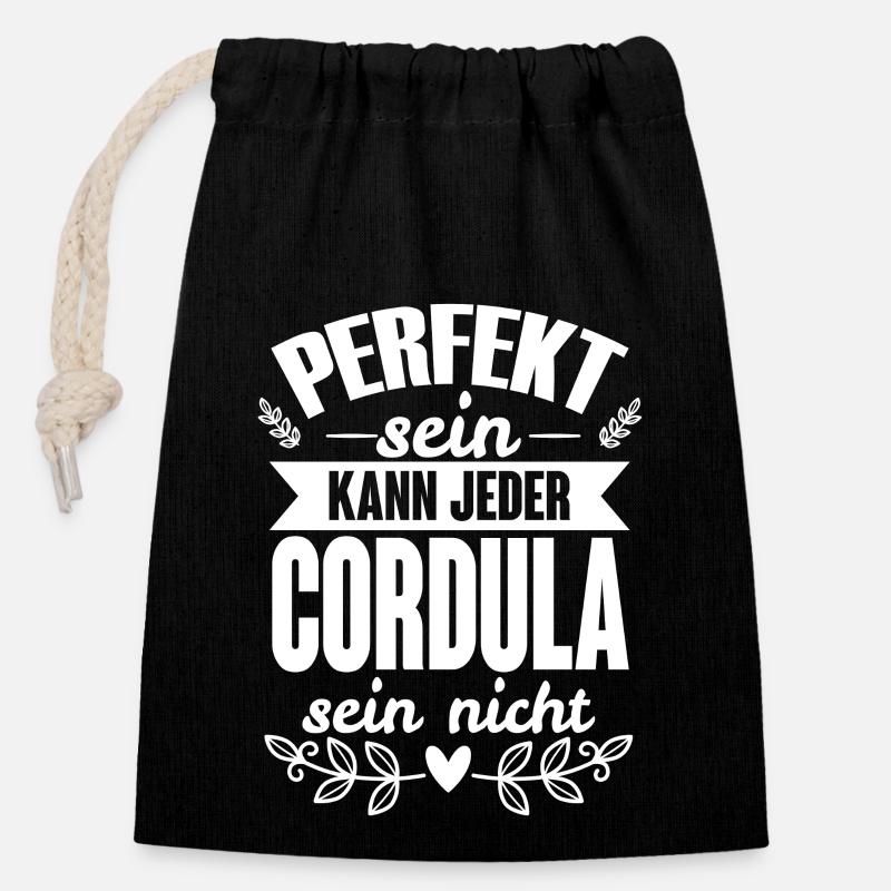 Cordula - Perfekt Sein Kann Jeder Cordula Nicht - Verschließbarer Geschenkbeutel aus Baumwolle (14x20cm) - Schwarz