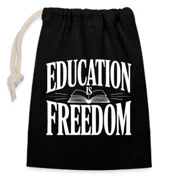 L’éducation est la liberté - Sac cadeau en coton avec cordon (14 x 20 cm) - noir - Devant